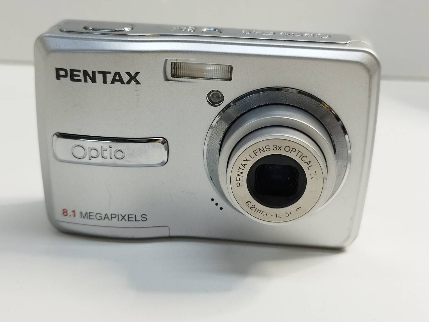 【ジャンク】PENTAX Optio E40 シルバー デジタルカメラ ジャンク】PENTAX Optio E40 シルバー デジタルカメラ 【公式通販】