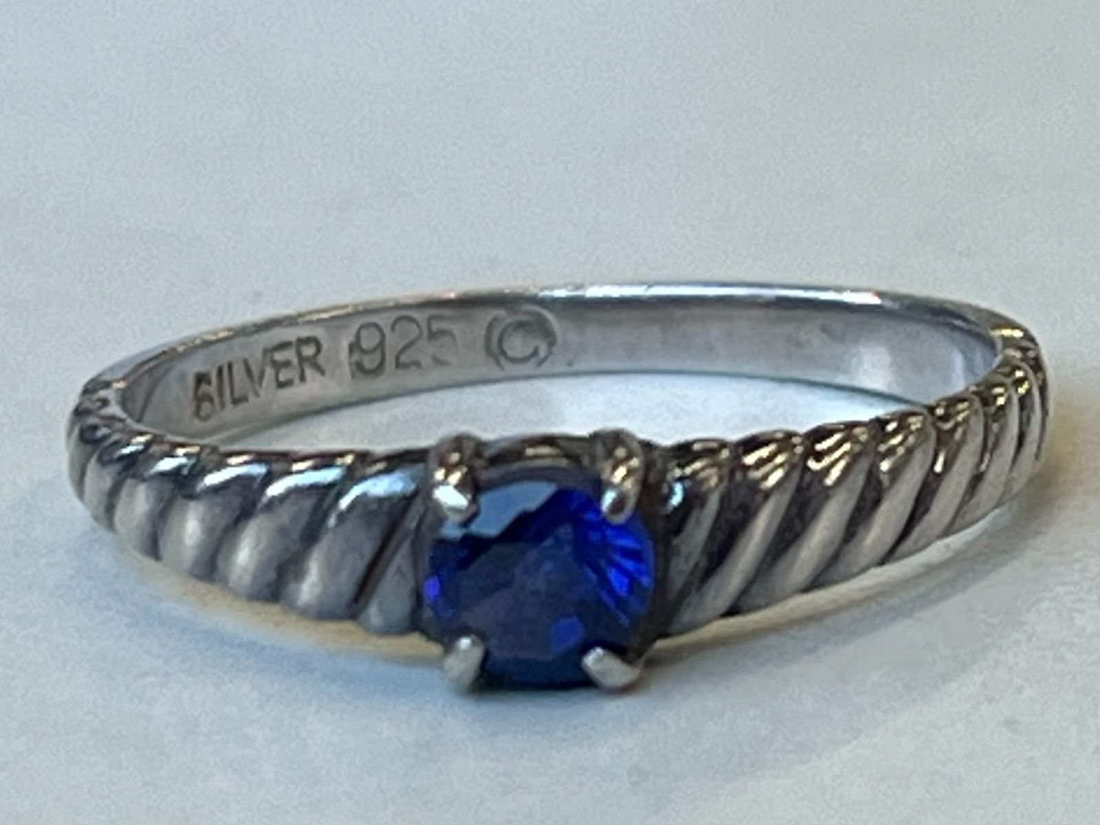 【レトロ品】サファイア？ SILVER刻印 リング メンズ リング シルバー おしゃれ 印台 サファイア 一粒 指輪