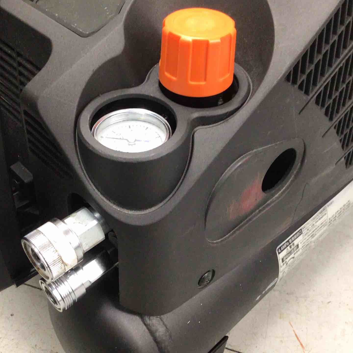 エアコンプレッサー AK-HH1270E_ブラック