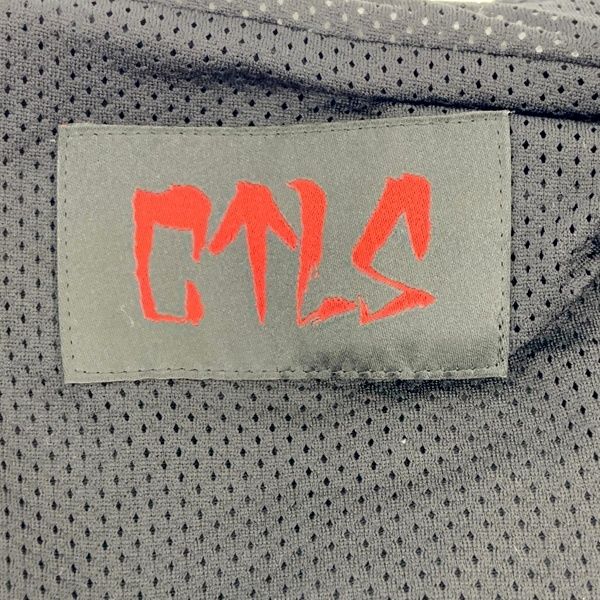 cvtvlist パーカー　osk限定 CVTVLIST カタリスト OSK限定 CROSS OF CROSSES アノラックパーカー