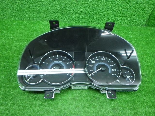 スバル　BM9　レガシィ　スピードメーター　49449KM　211214147