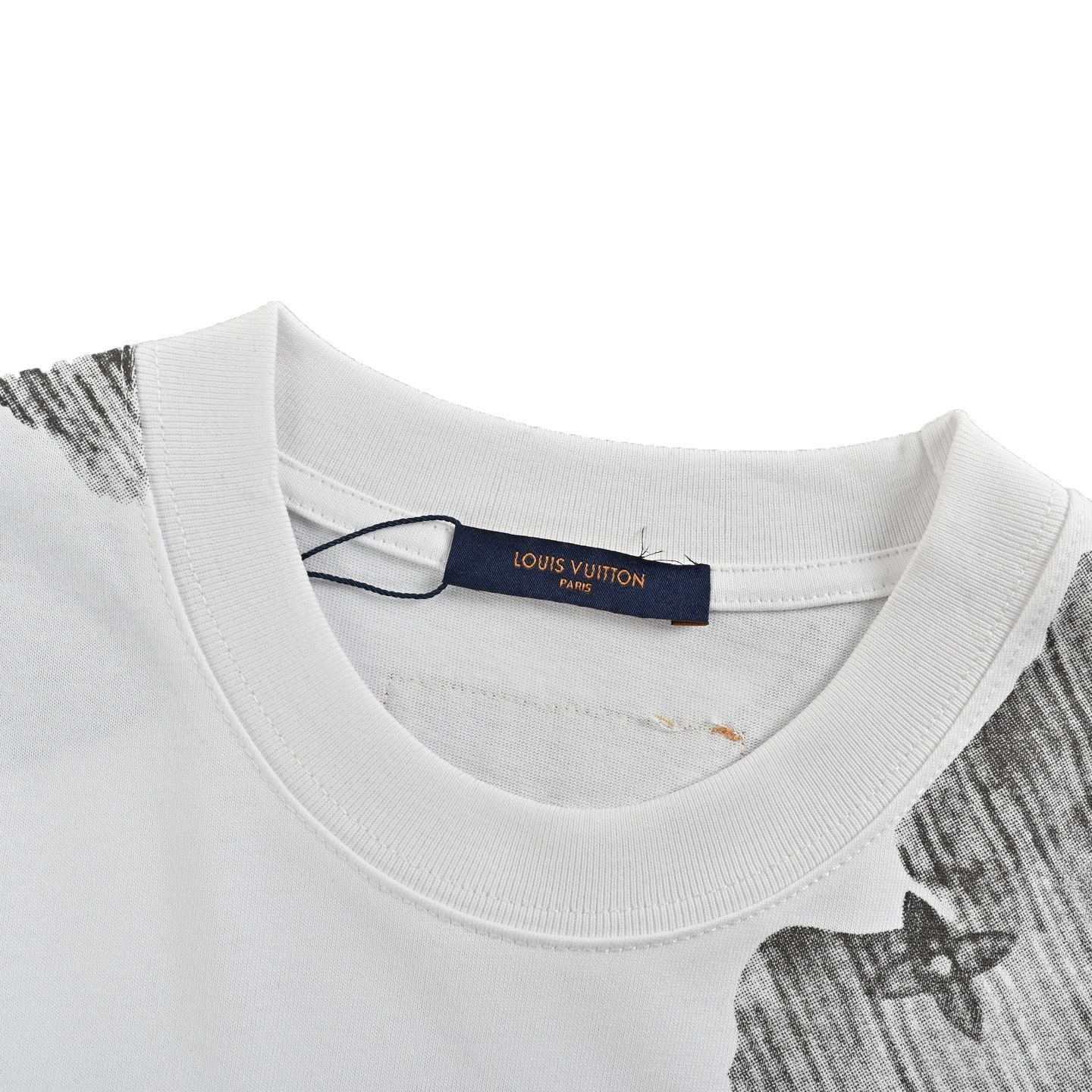 国内未入荷♡Louis Vuitton 【 3Dマレタージュ Tシャツ 】 12088_thumbnail.jpg