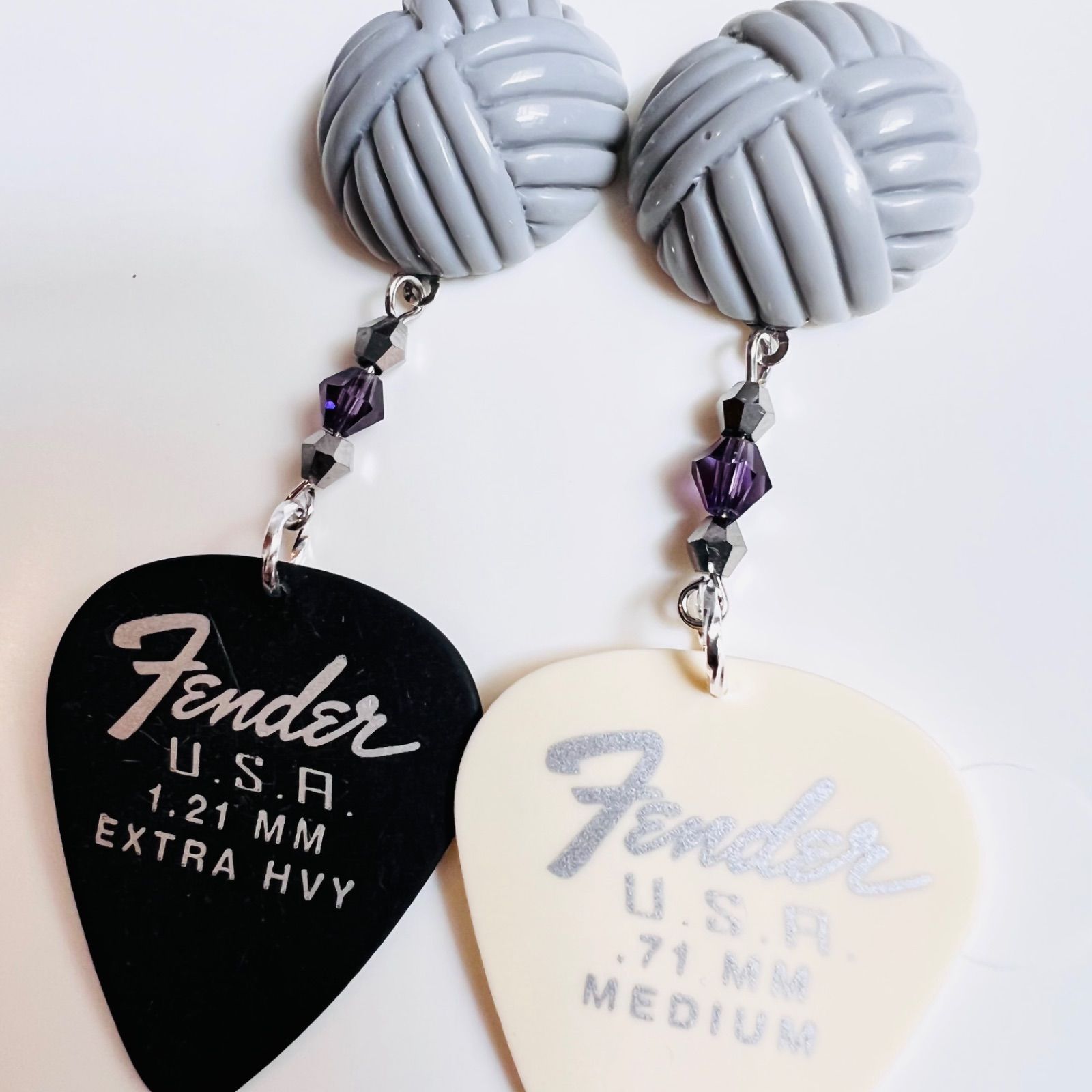 u. Fender ☆ フェンダー ピック ピアス・イヤリング - メルカリ