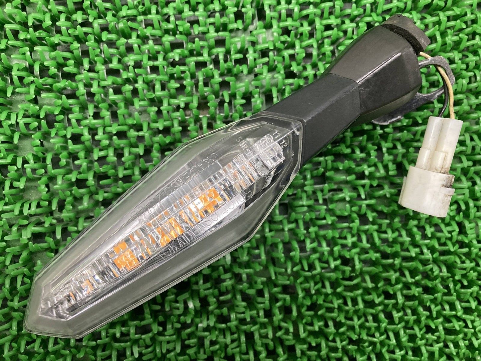 専用出品 H2 リアウインカー 片側 40109 カワサキ 純正 中古 バイク 部品 ZXT02A