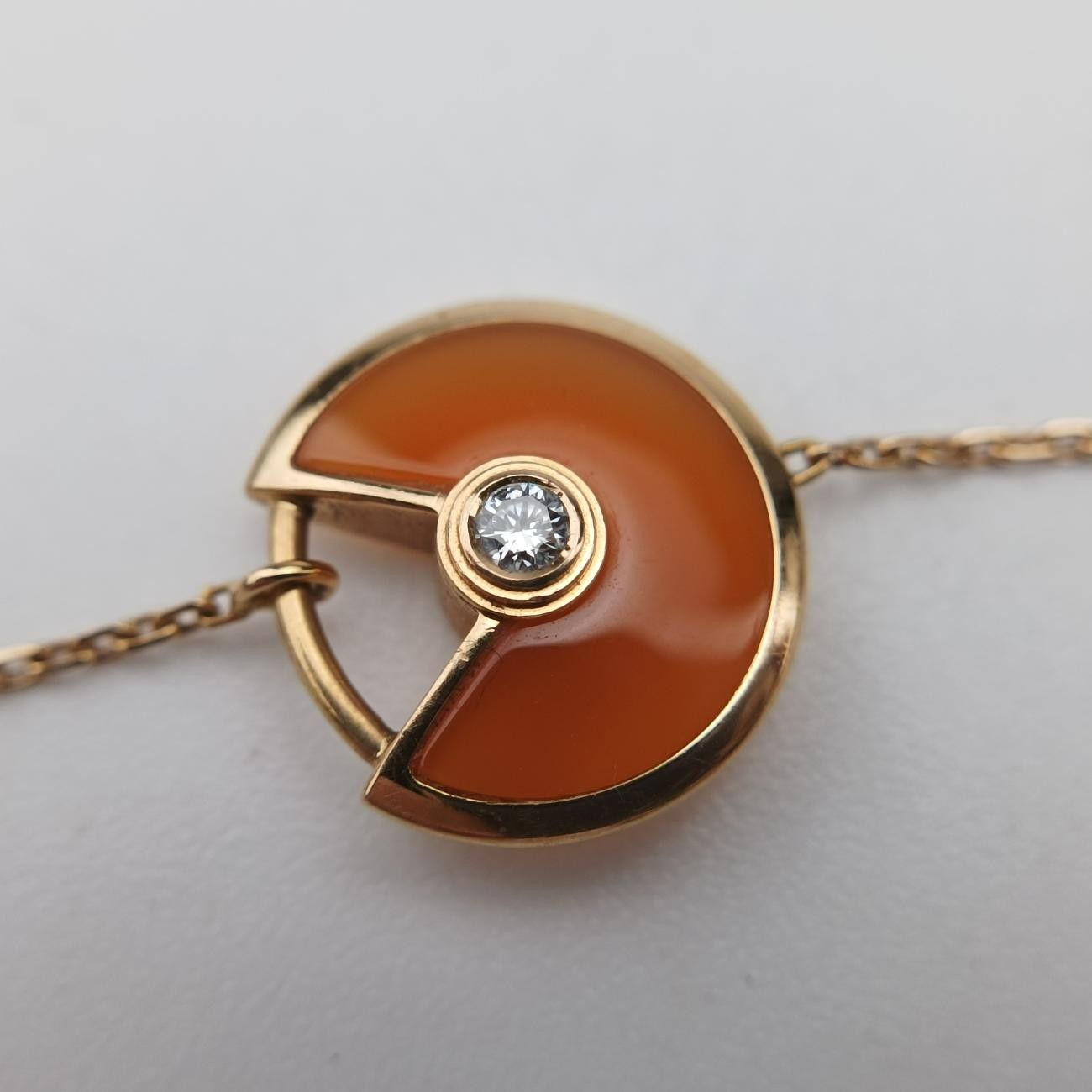 カルティエ⭐︎Cartier⭐︎ カフリンクス　ゴールド×レッド カルティエCartierアミュレット ドゥ カルティエオレンジ