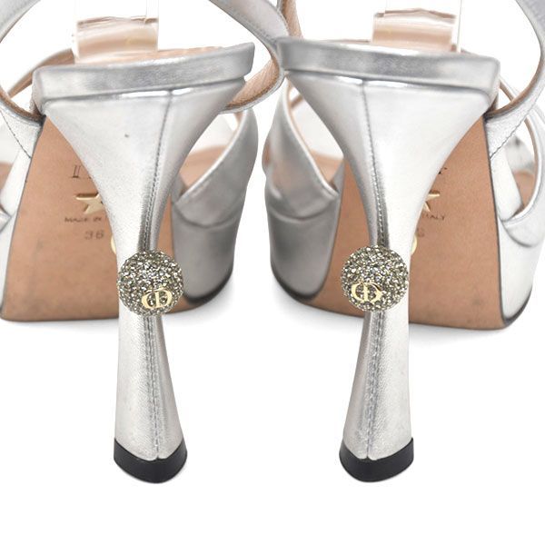 Chikahooほぼ新品❗️Dior サンダル 美品♪クリスチャンディオール 定価22万 2025年現行 Tribales