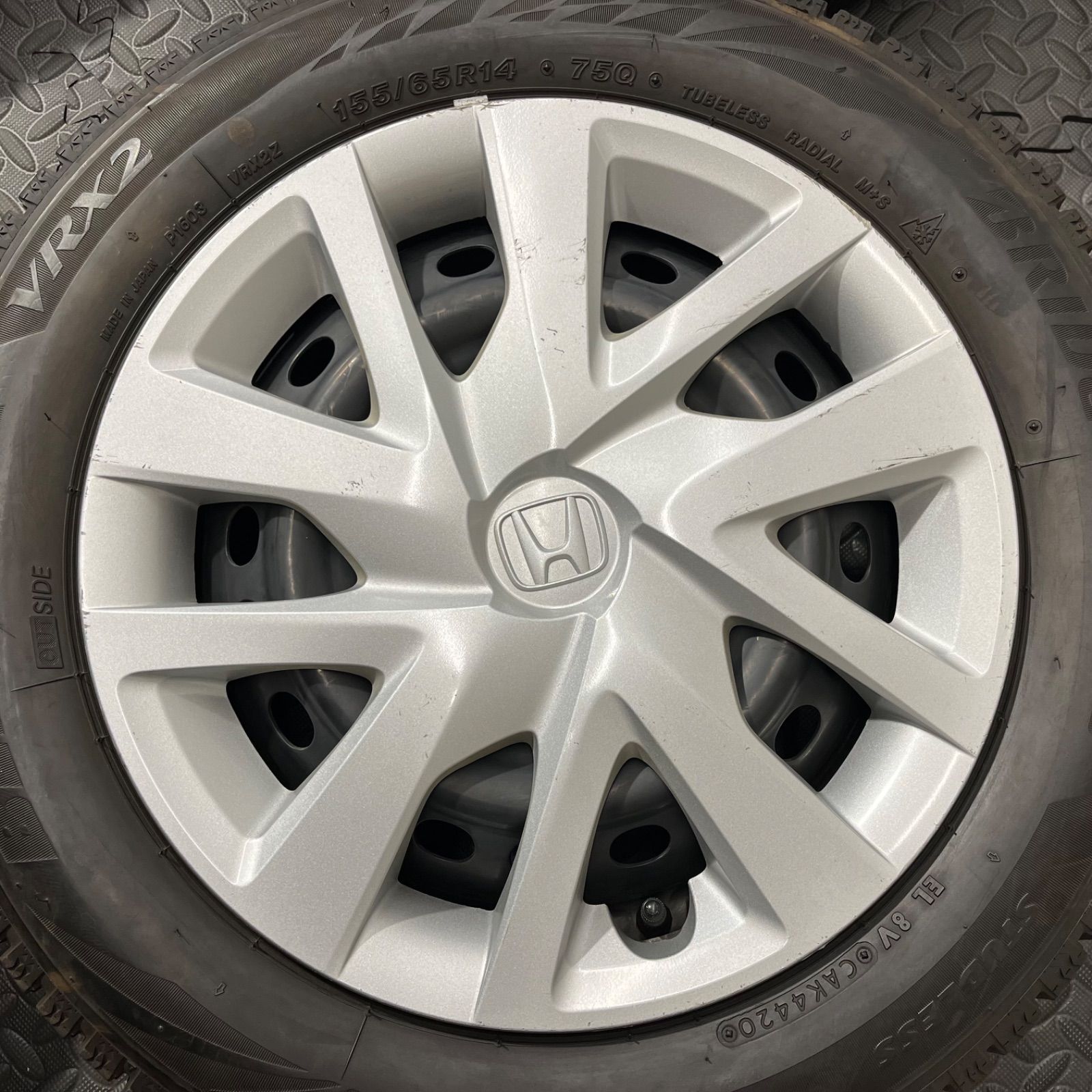 ブリヂストン ブリザックVRX2