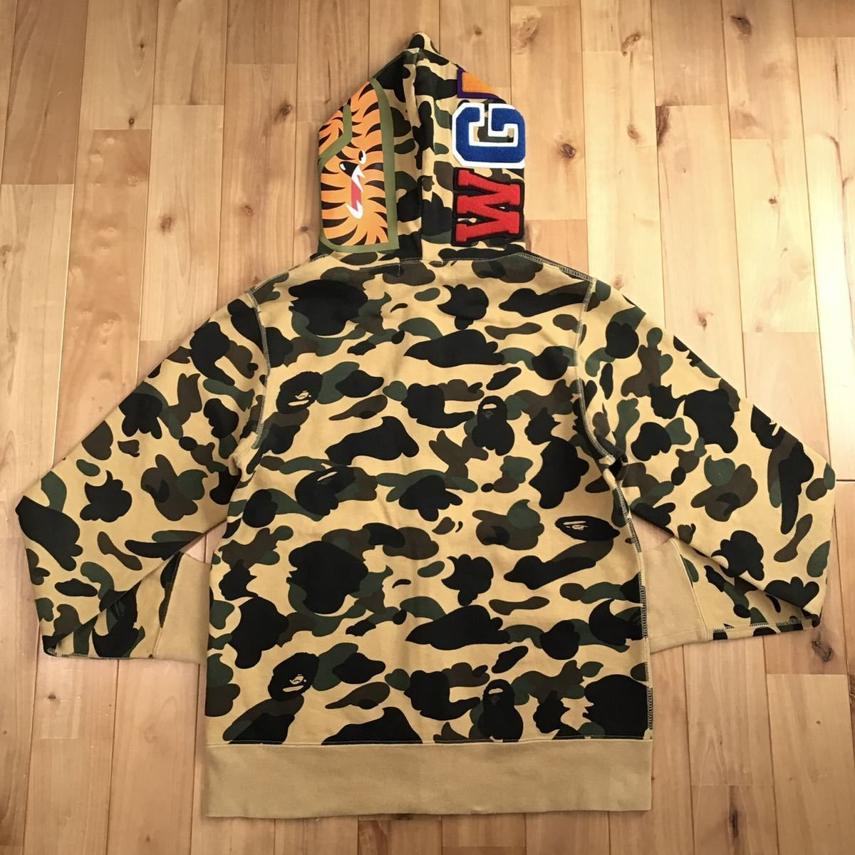 1st camo yellow シャーク パーカー Mサイズ shark full zip hoodie a 