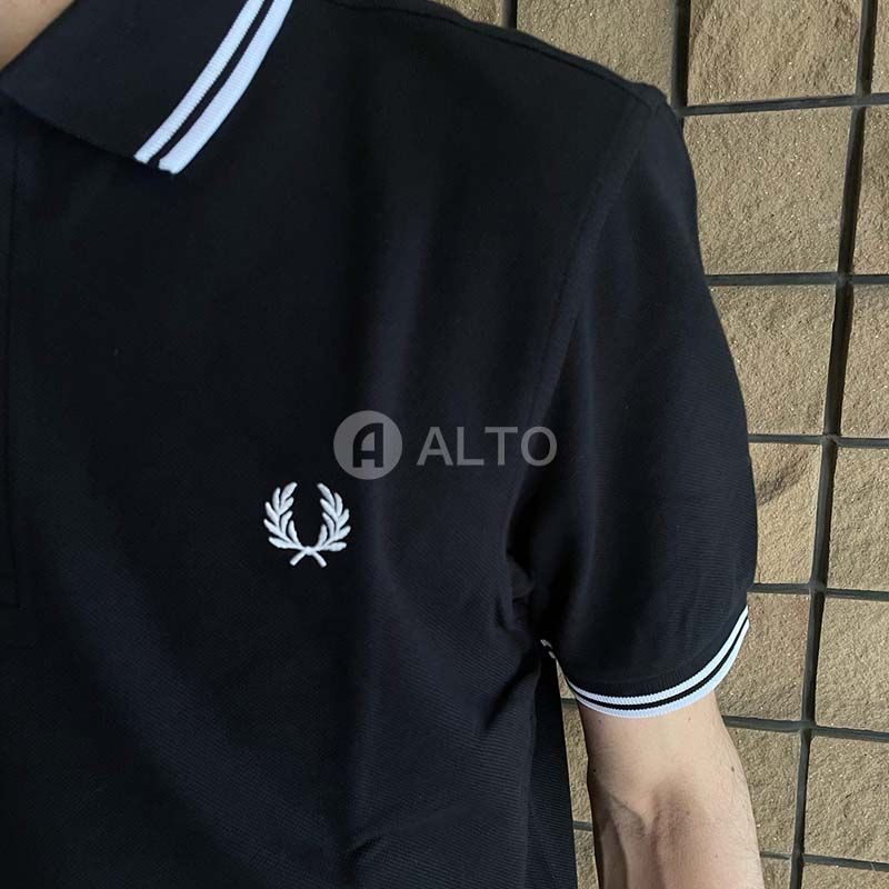 刺繍入り