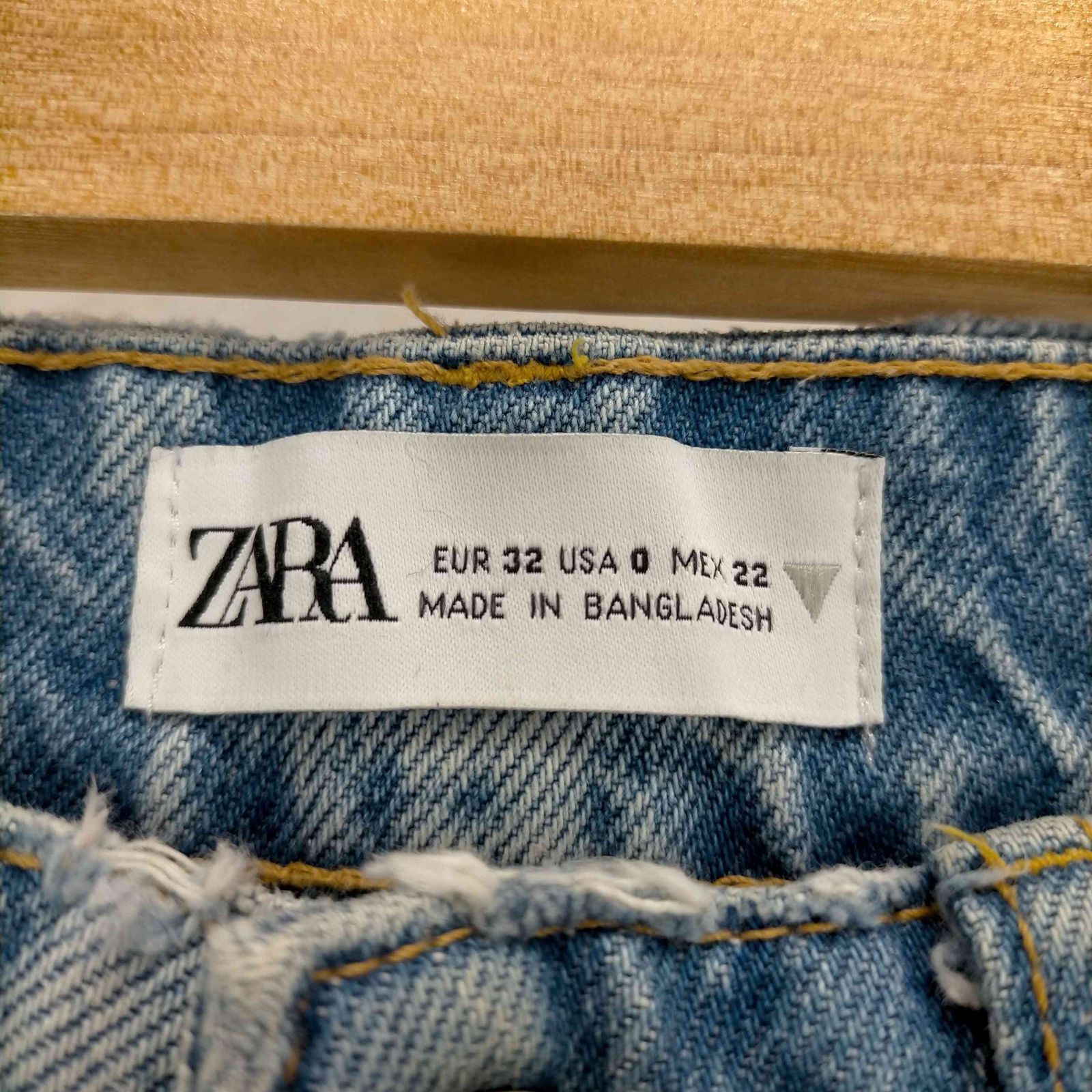 ザラ ZARA ワイドフィット デニムパンツ レディース 32 - メルカリ