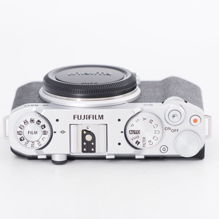 FUJIFILM