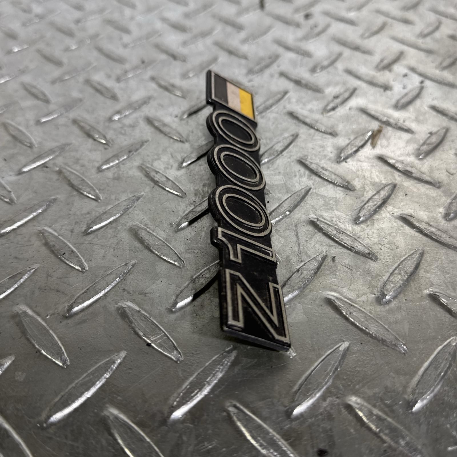 KAWASAKI Z1000J サイドカバーエンブレム 片側 カワサキ - メルカリ