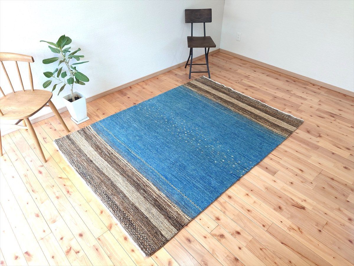 冬季限定特価】四季を楽しむオールシーズン手織りラグ　ガゼニギャッベ　198x141cm ベージュ ライトブルー 水色