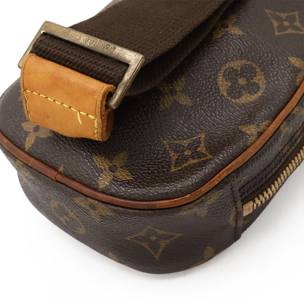 ルイヴィトン　モノグラム　ポシェットガンジュ　ボディーバッグ　25032501 LOUIS VUITTON (ルイ ヴィトン) モノグラム ポシェット ガンジュ