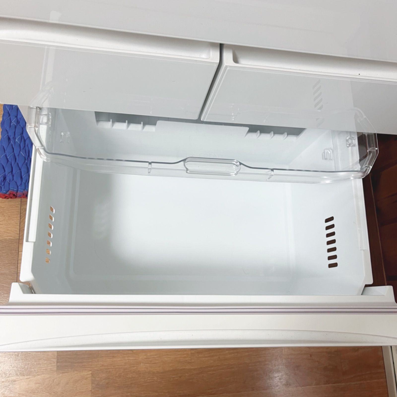 取付無料！東芝ベジータ真ん中野菜室おしゃれホワイトインテリア