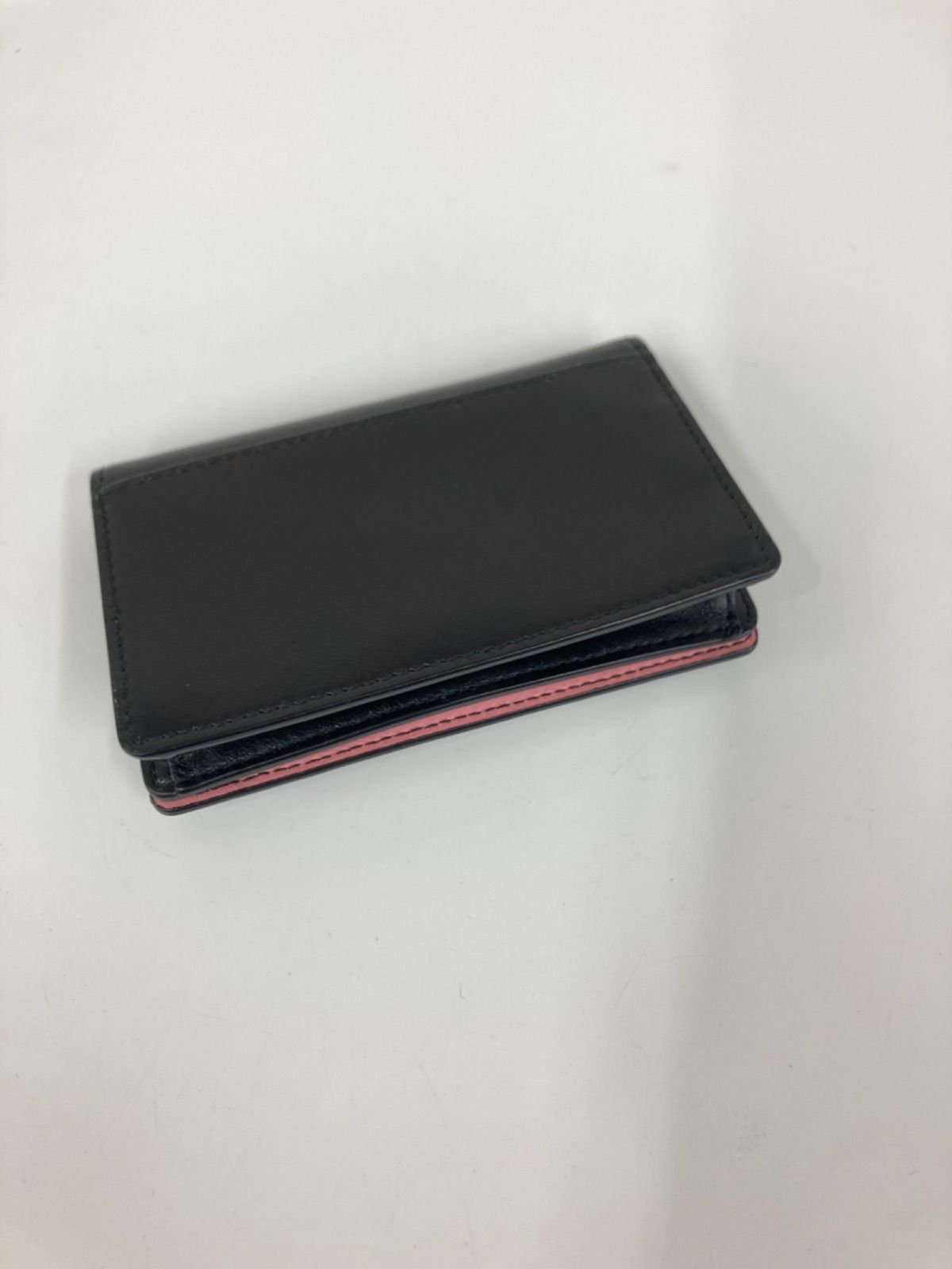 miumiu ミュウミュウ レザー リボン カードケース 名刺入れ 黒 ピンク 楽天市場】□新品同様□ miumiu ミュウミュウ レザー リボン