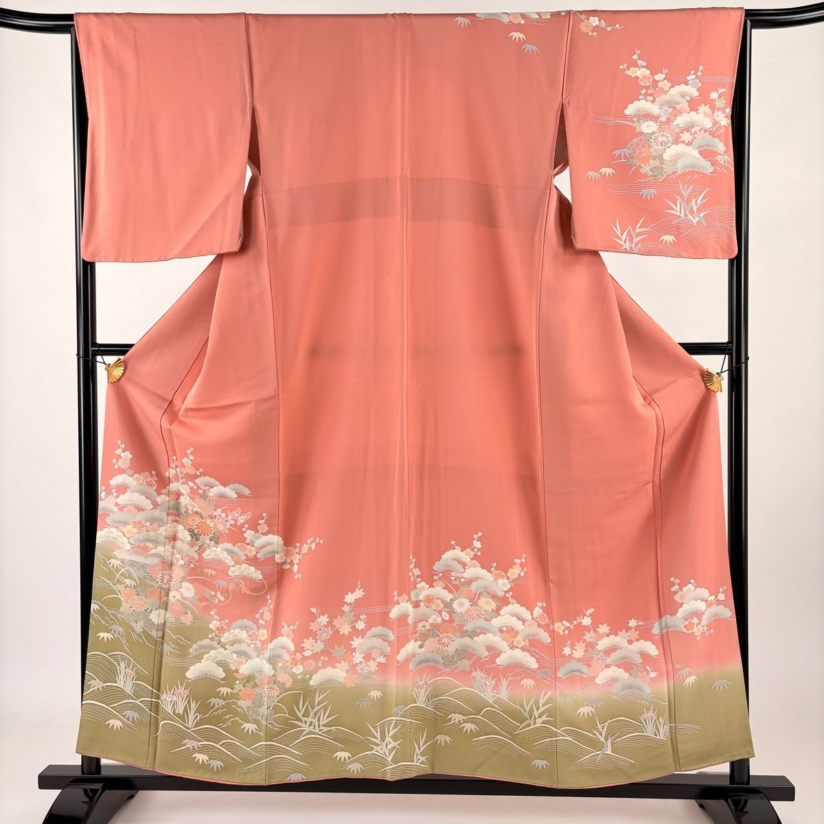 訪問着 身丈169cm 裄丈67.5cm L 袷 梅 扇面 金糸 金彩 ピンク 正絹 名品 中古 訪問着 身丈169cm 裄丈66.5cm M 袷 落款あり 鎌倉文 松竹梅 金糸 金彩