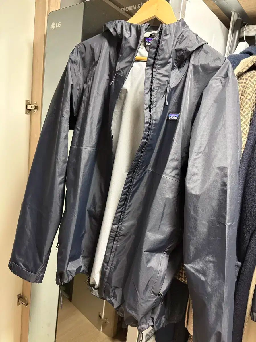 patagonia パタゴニア トレントシェル ブラック l