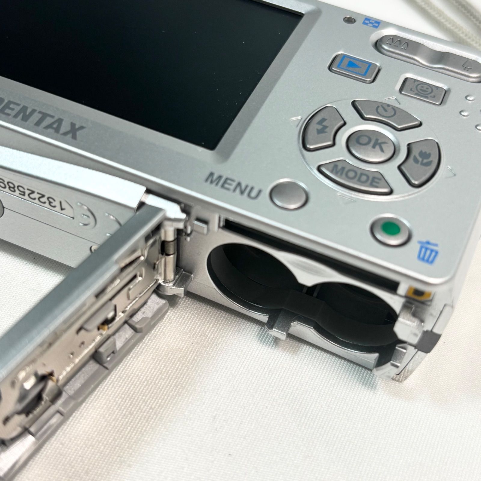 PENTAX ペンタックス Optio M60 シルバー デジカメ Amazon | PENTAX デジタルカメラ Optio (オプティオ) M60