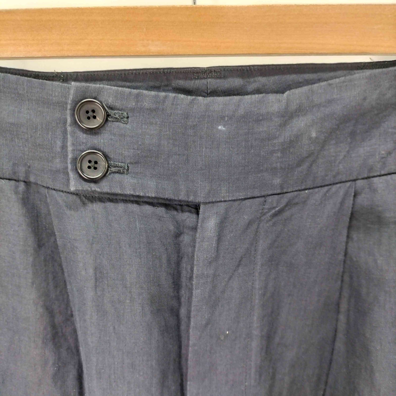 24SS マーガレットハウエル トラウザーパンツDENSE FINE LINEN MARGARET HOWELL（マーガレットハウエル）の「DENSE FINE LINEN