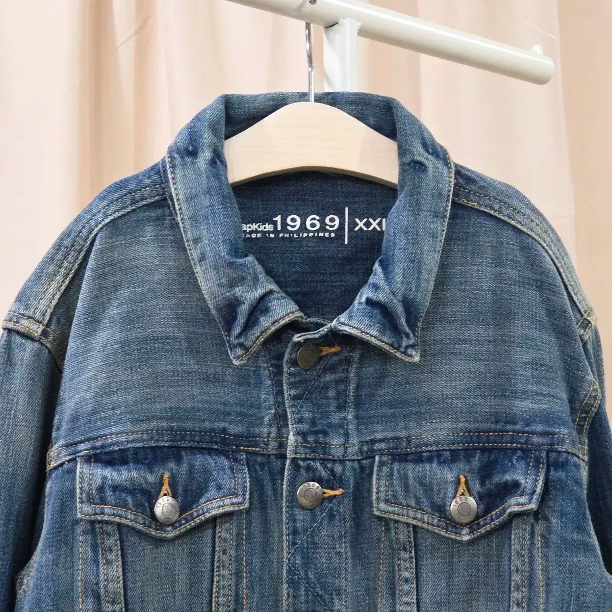 GAP デニムジャケット GAP（ギャップ）の「フード付き (キッズ キッズ 