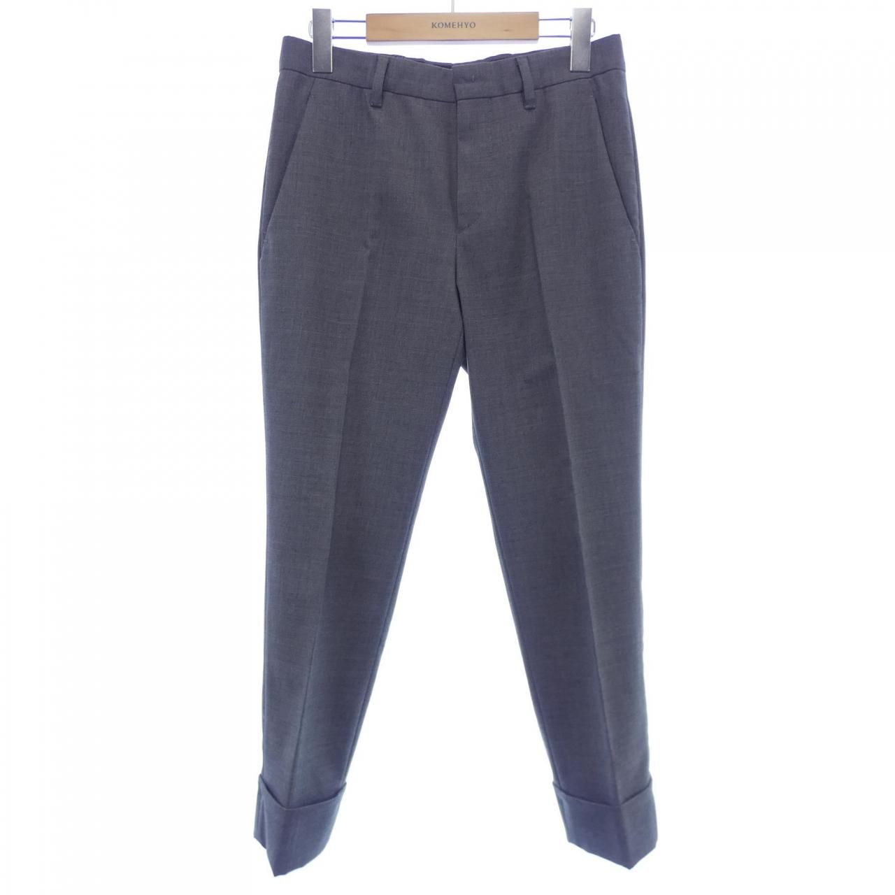 ミュウミュウ MIU MIU パンツ - メルカリ ミュウミュウ MIU MIU パンツ - メルカリ