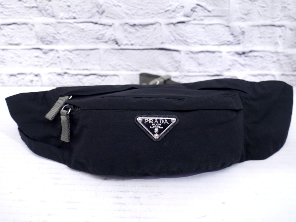 PRADA プラダ ユニセックス クロスボディ バムバッグ ボディ バッグ ショルダー ベルトバッグ ポーチ 黒 合わせやすい モデル