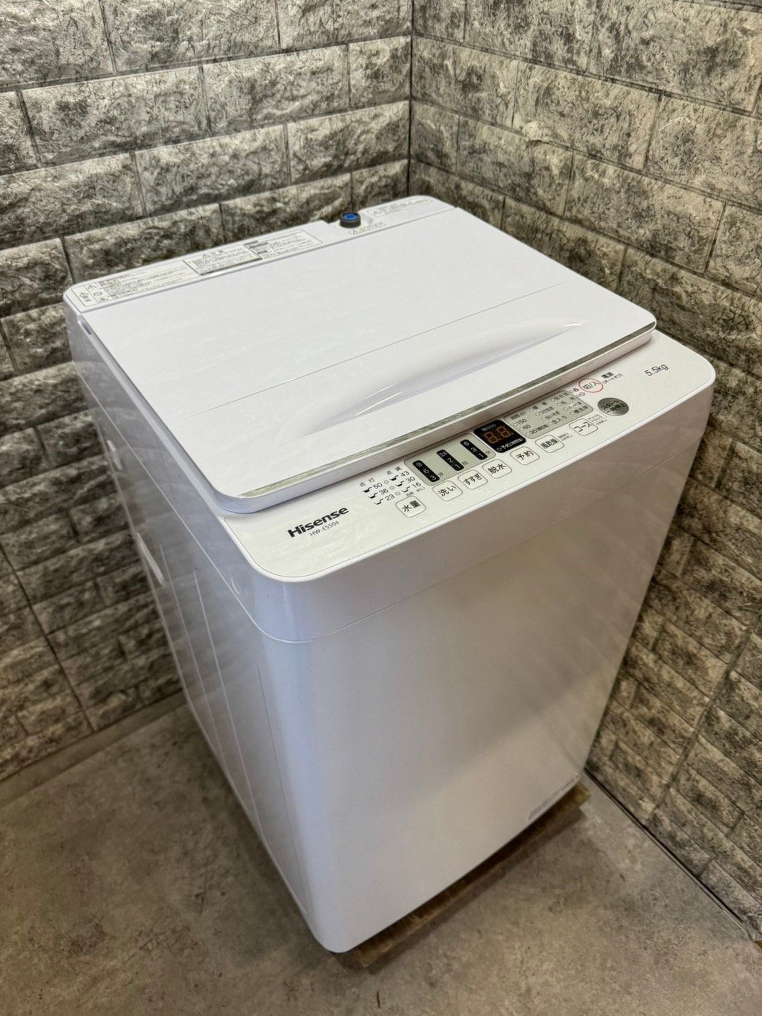 大阪送料無料☆3か月保障付き☆洗濯機☆2022年☆ハイセンス☆5.5kg☆HW 