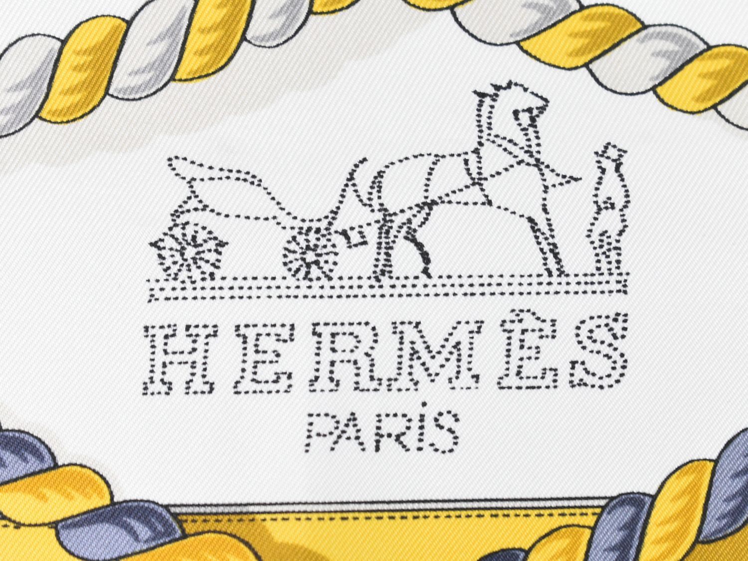 本物 エルメス HERMES スカーフカレ カレ90 GRANDE TENUE 馬の