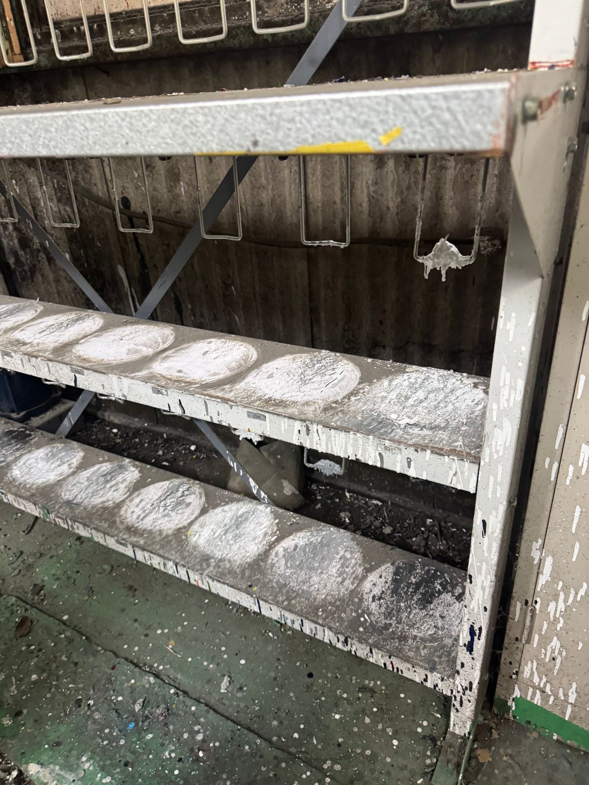 自動塗料攪拌機 鈑金