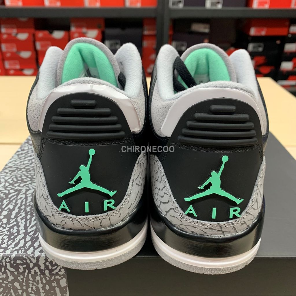 28cm NIKE AIR JORDAN 3 RETRO GREEN GLOW CT8532-031 - メルカリ 28cm NIKE AIR JORDAN 3 RETRO GREEN GLOW CT8532-031 - メルカリ