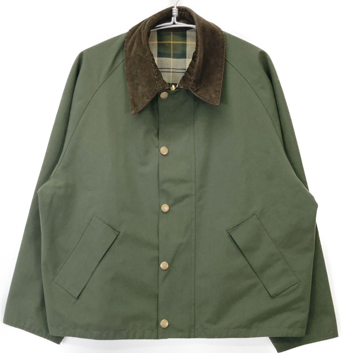 Barbour オリーブグリーンジャケット 38 Barbour バブアー ｸﾞﾘｰﾝ ﾄﾗﾝｽﾎﾟｰﾄｶｼﾞｭｱﾙ ｼﾞｬｹｯﾄ 38 - メルカリ
