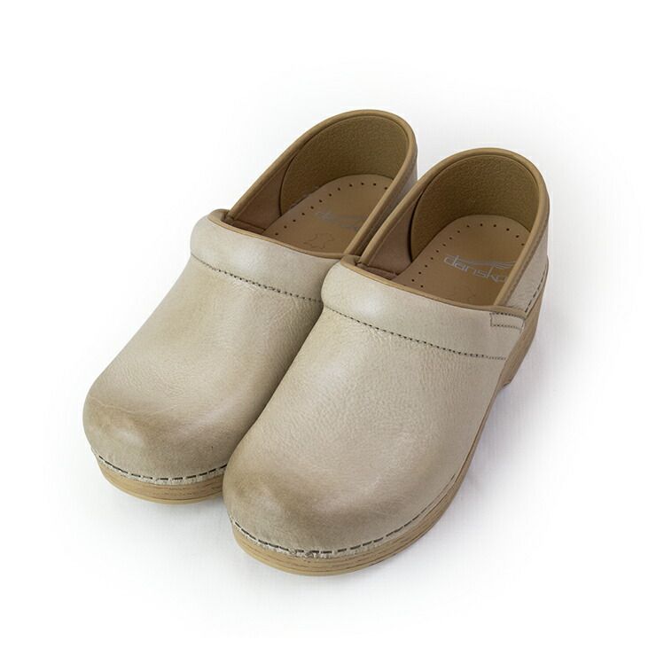プロフェッショナル dansko