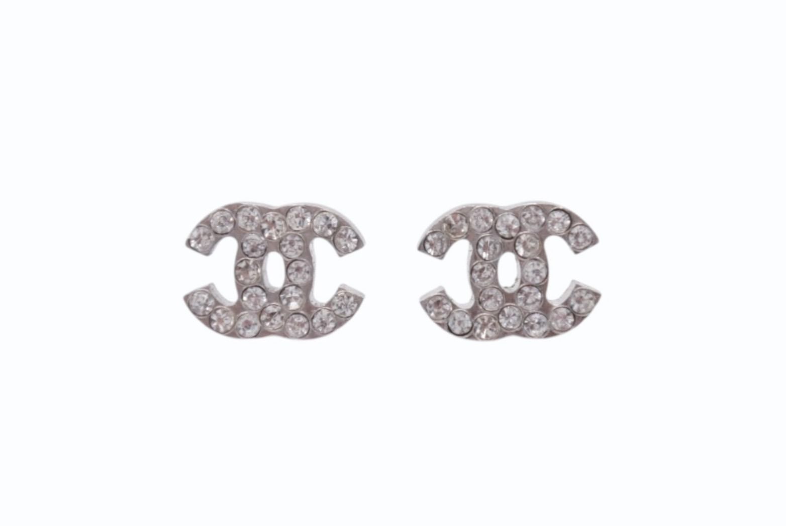 CHANEL シャネル ココマーク ピアス 重量約1.2g 08P刻印 ラインストーン メタル シルバー クリア 両耳用 4b002800