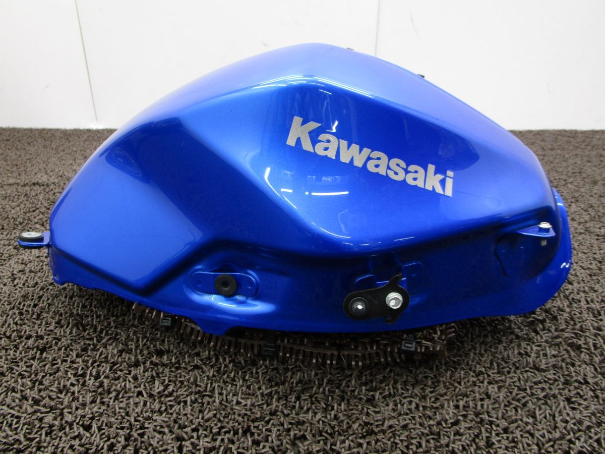 Z250 ガソリンタンク □A6839 ER250C カワサキ EX250LE 動画有 FI インジェクション