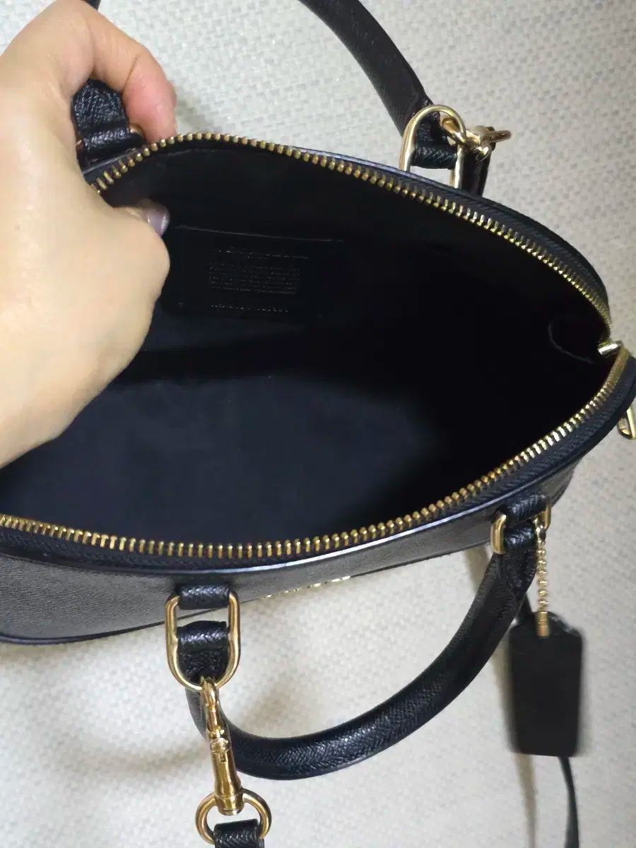 ♠ COACH