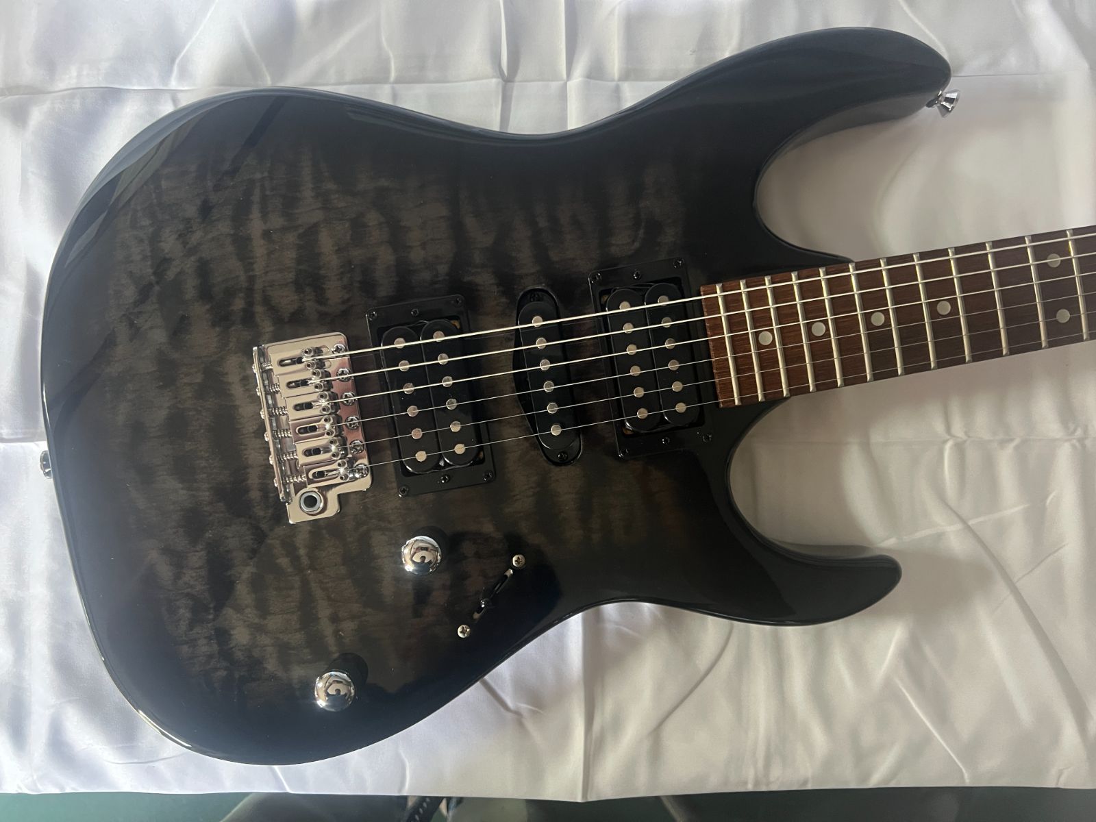 Ibanez GIO エレキギター ブラック アンプ音出し 済み
