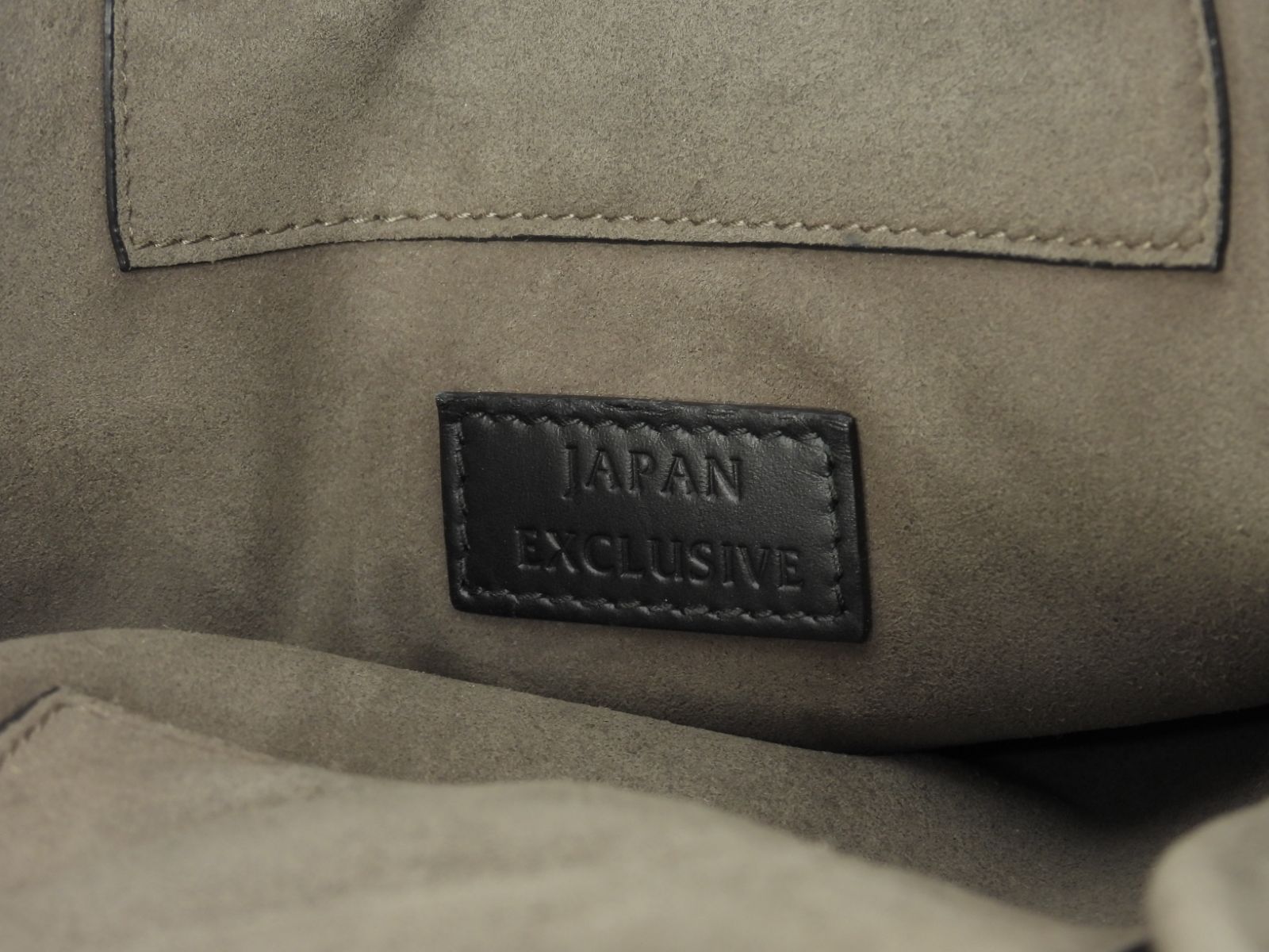s*a様 GUCCI ブラック カシミヤ セーター Lサイズ 788533_XKD42_4271_005_100_0000