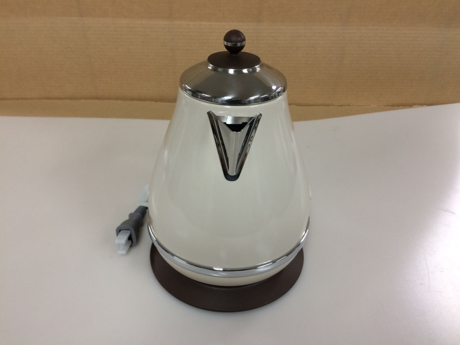 デロンギ 電気ケトル アイコナ・ヴィンテージ KBOV1200J-BG