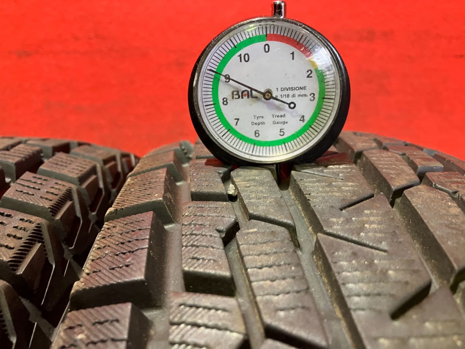 スタッドレスタイヤ 175 80R15 YOKOHAMA G075 4本SET