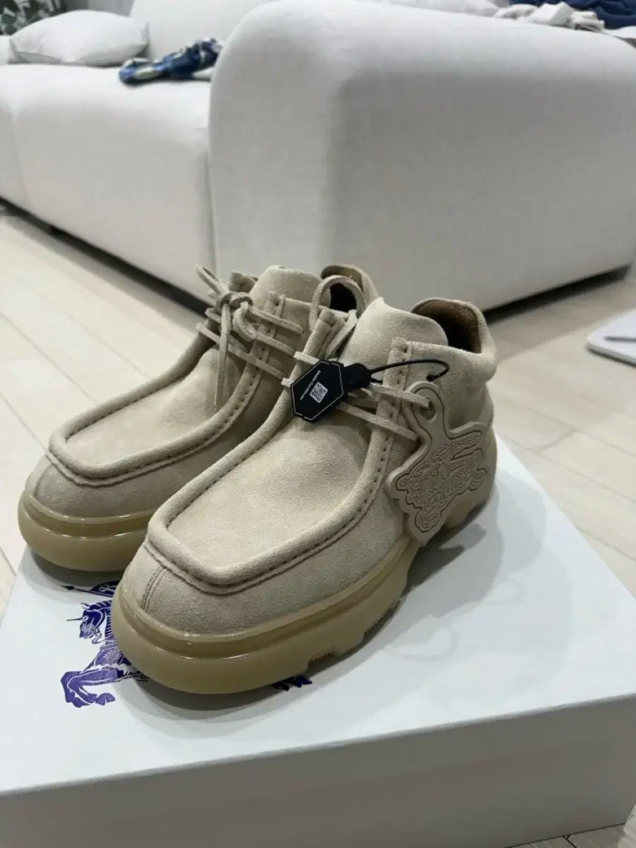 BURBERRY バーバリー スエード クリーパー 41