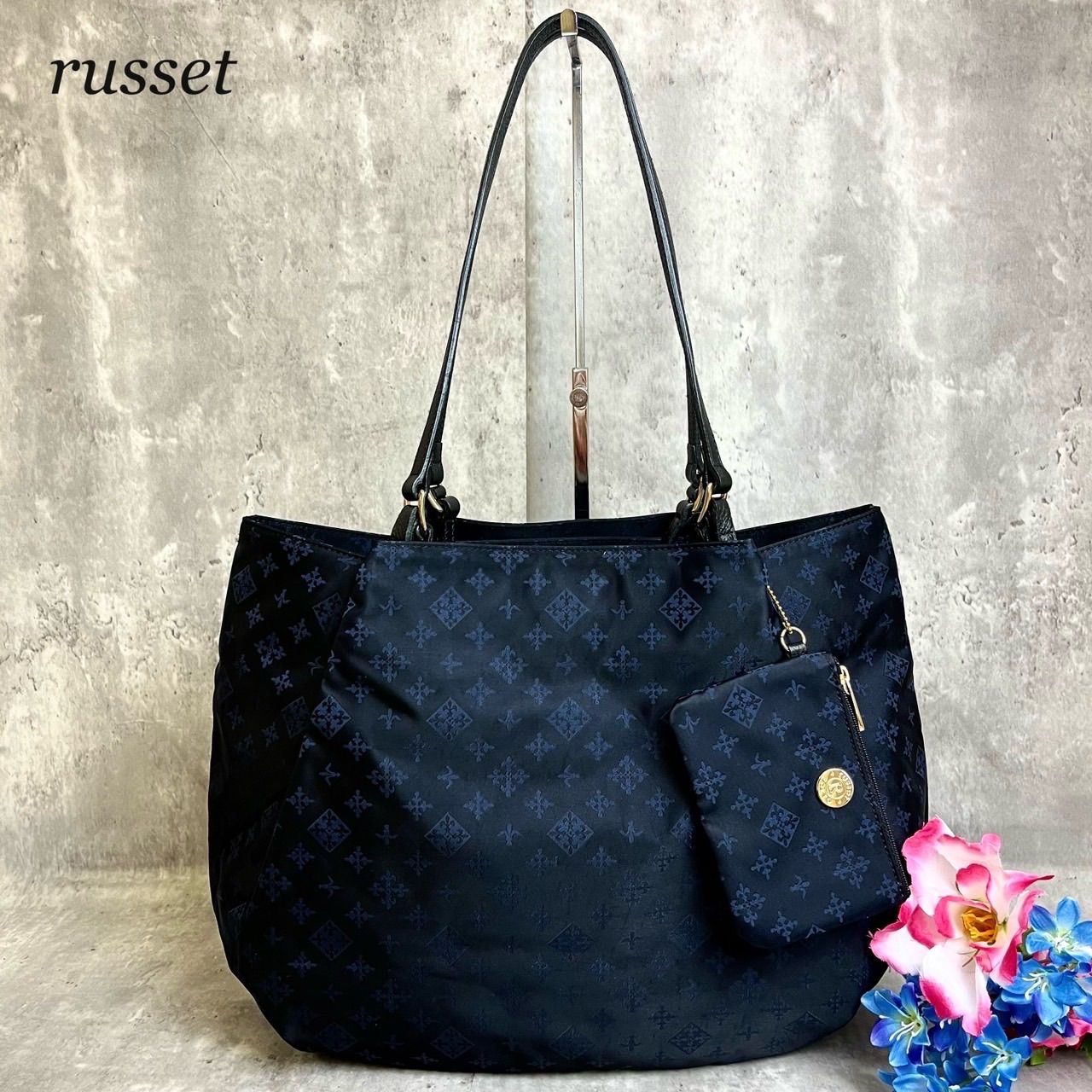 ✨良品✨ ruseet ラシット トートバッグ ハンドバッグ 総柄 A4収納 大容量 ロゴ型押し ナイロン レザー 肩掛け レディース ネイビー 紺色  - メルカリ