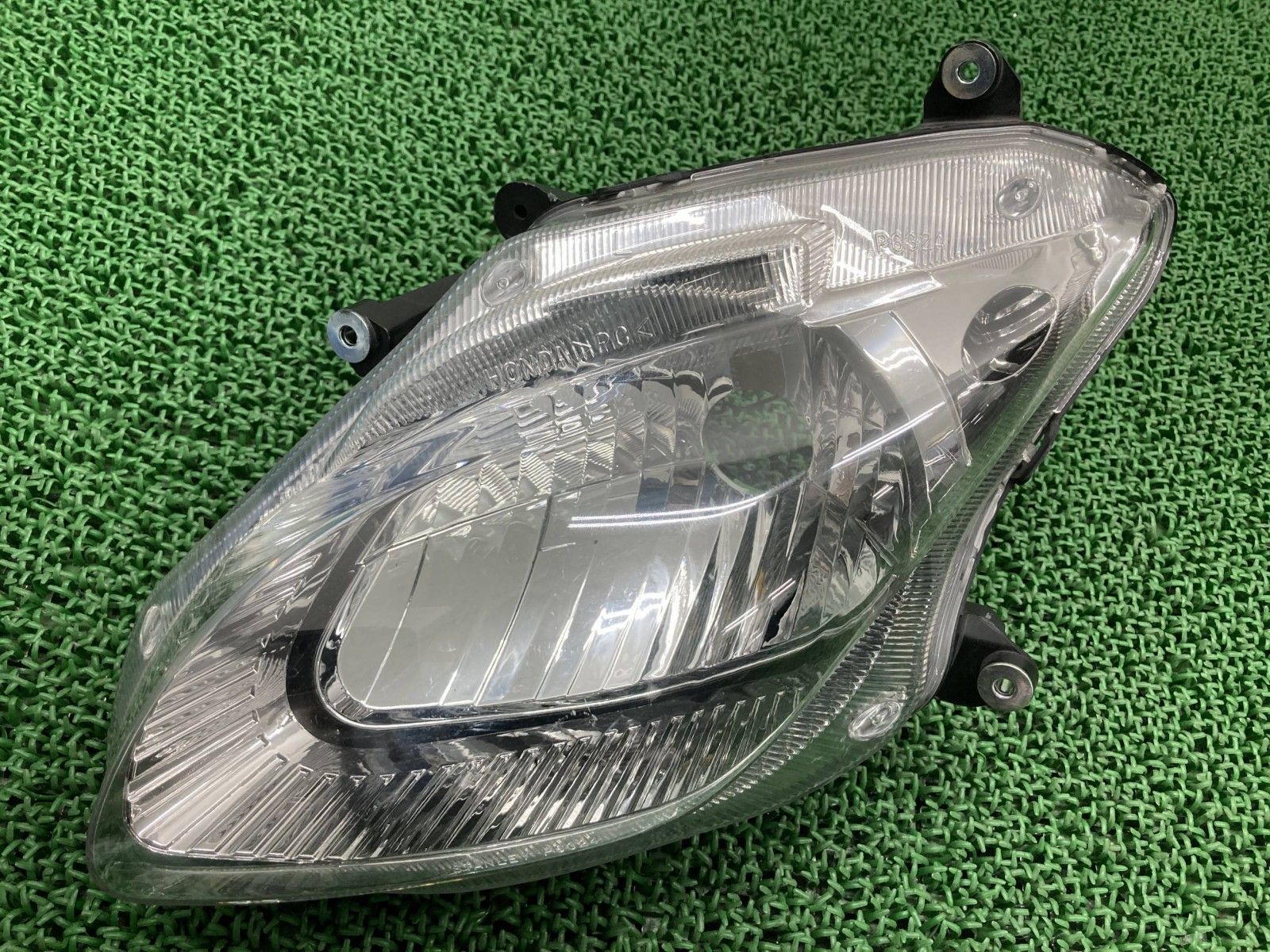 フォルツァ ヘッドライト 左 P6324 ホンダ 純正 バイク 部品 MF08 後期