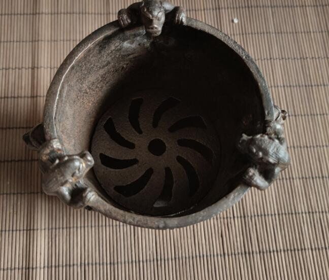 鋳鉄ストーブ お茶を沸かす