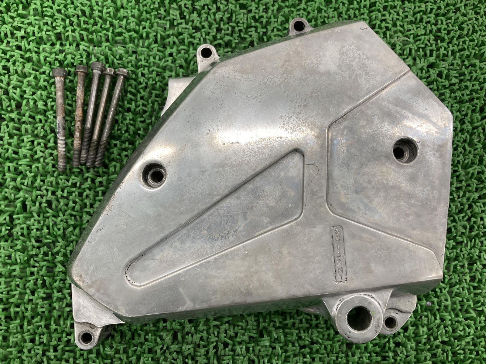 ゼファーカイ エンジンカバー カワサキ 純正 中古 バイク 部品 ZR400C スプロケットカバー 割れ欠け無し 品薄 希少品 車検 Genuine