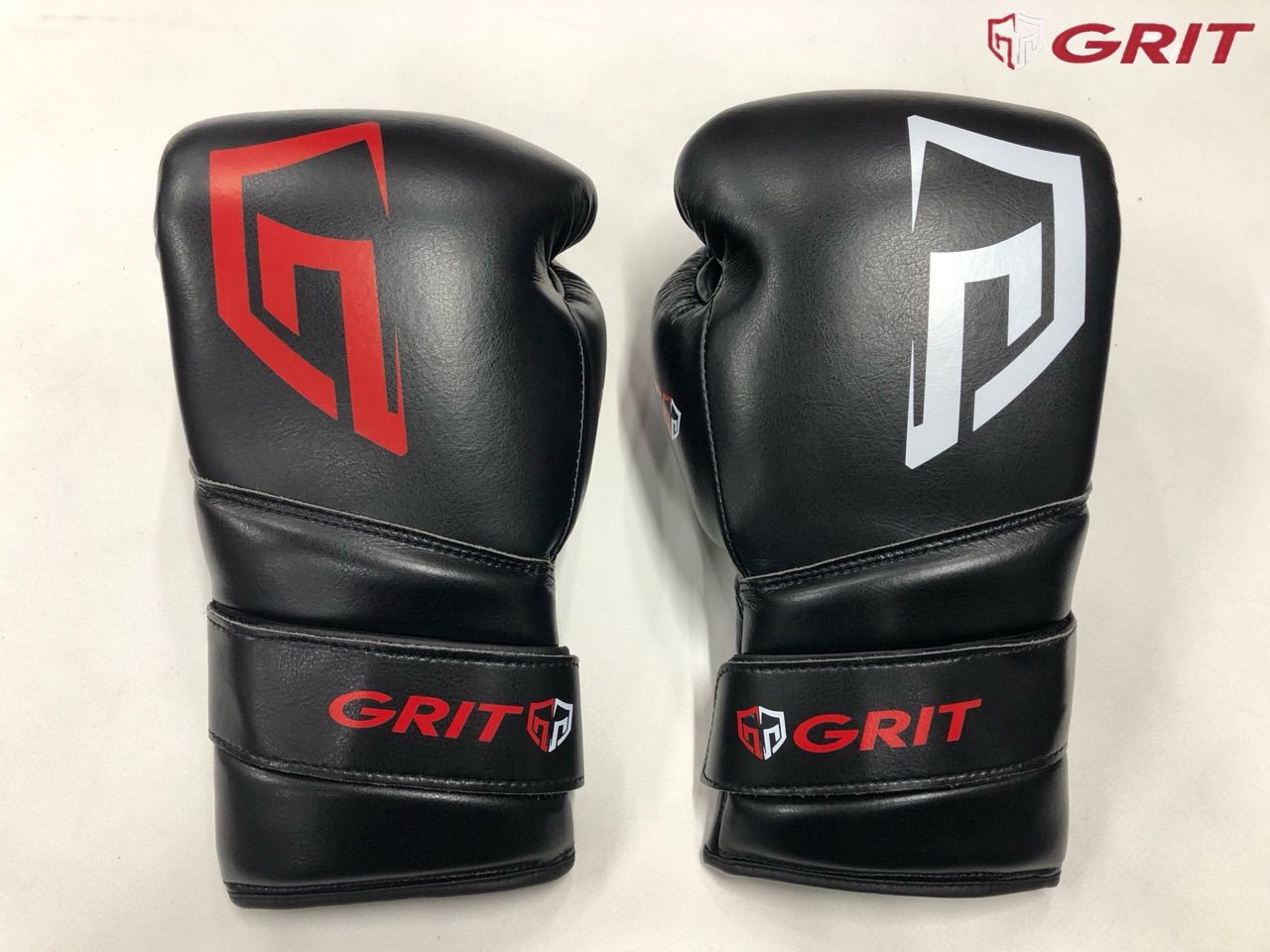 GRIT BOXING GLOVE 2008 BLACK ボクシンググローブ - メルカリ