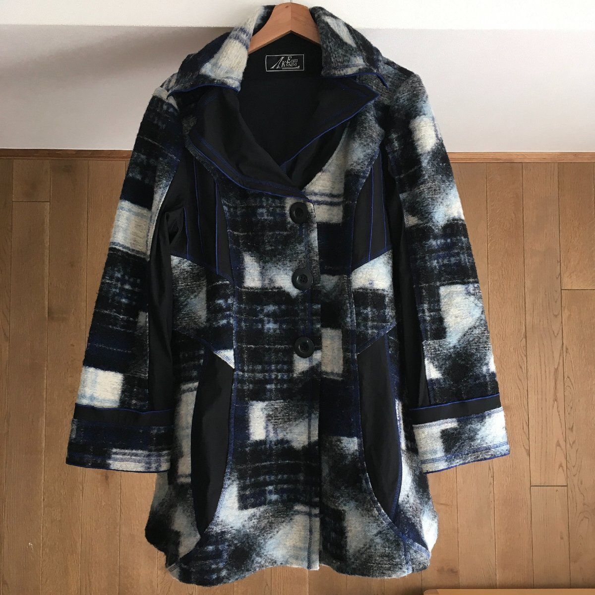 エイココンドウ　EIKO KONDO Aラインコート 美品 エイココンドウEIKO KONDO コート42 - メルカリ
