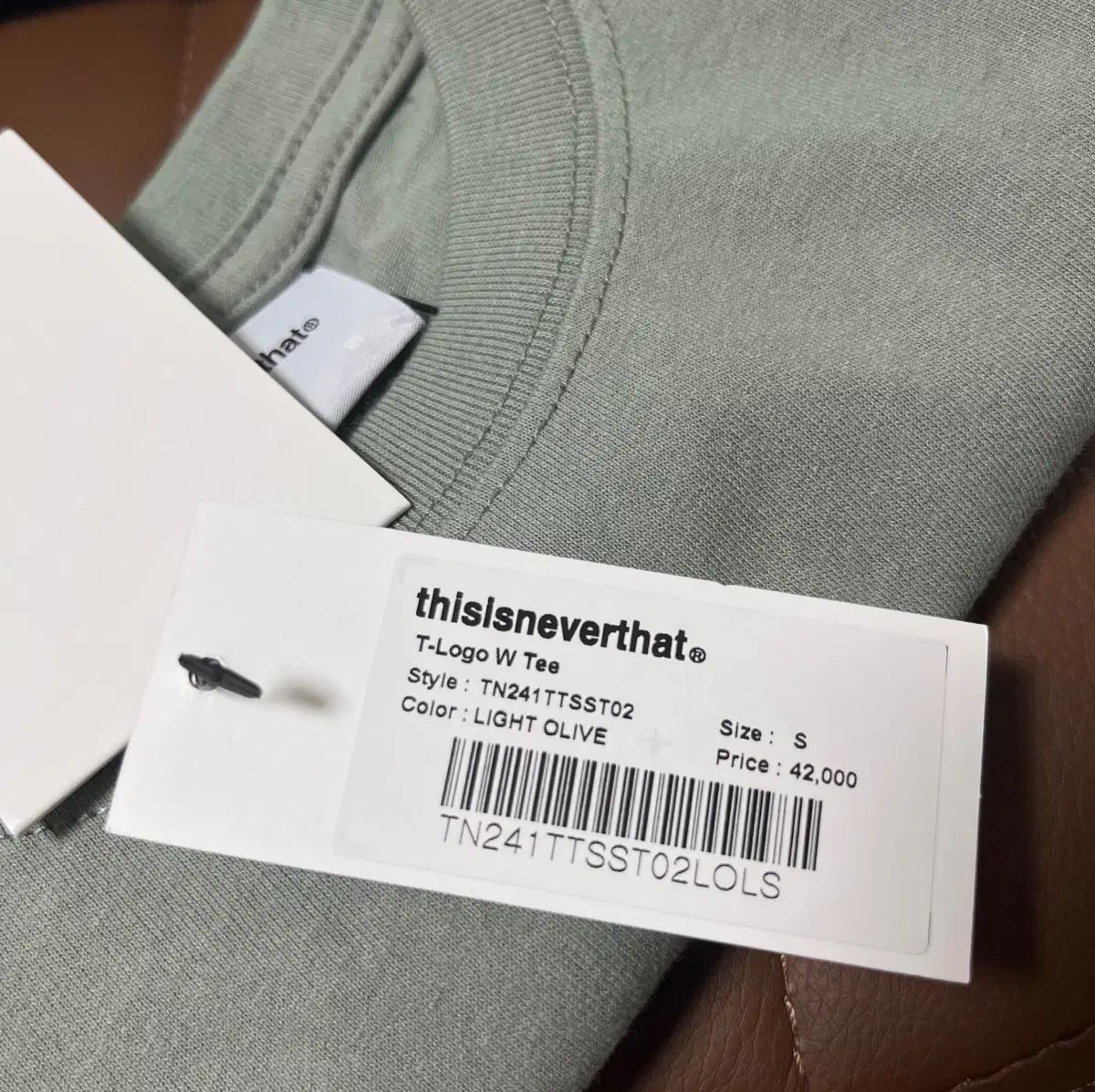 thisisneverthat Tシャツ クロップド 新品 thisisneverthat(ディスイズネバーザット) ロゴ ウーマンズ