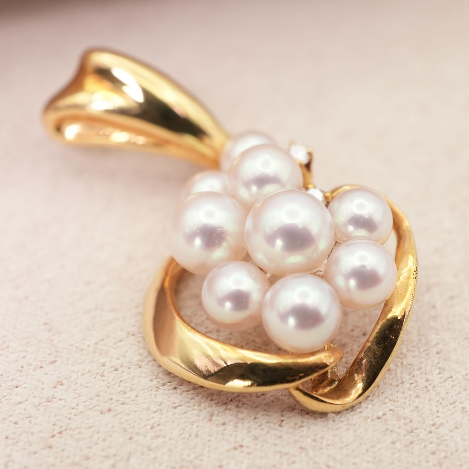 K18WG ネックレストップ　真珠　ダイヤモンド付き　アクセサリー　小物 K18WG ネックレストップ 真珠 ダイヤモンド付き アクセサリー 小物