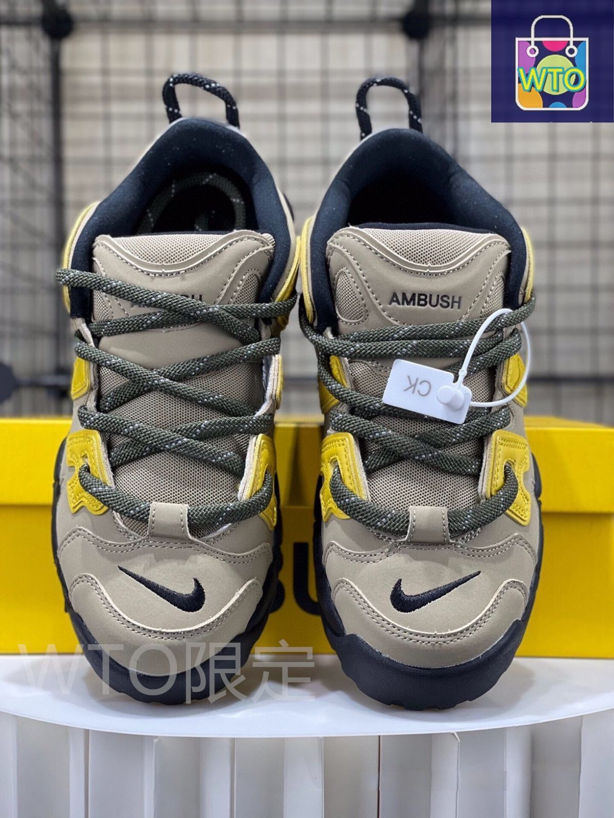 お値下げしました??即購入?? NIKE ナイキ AMBUSH AIR MORE